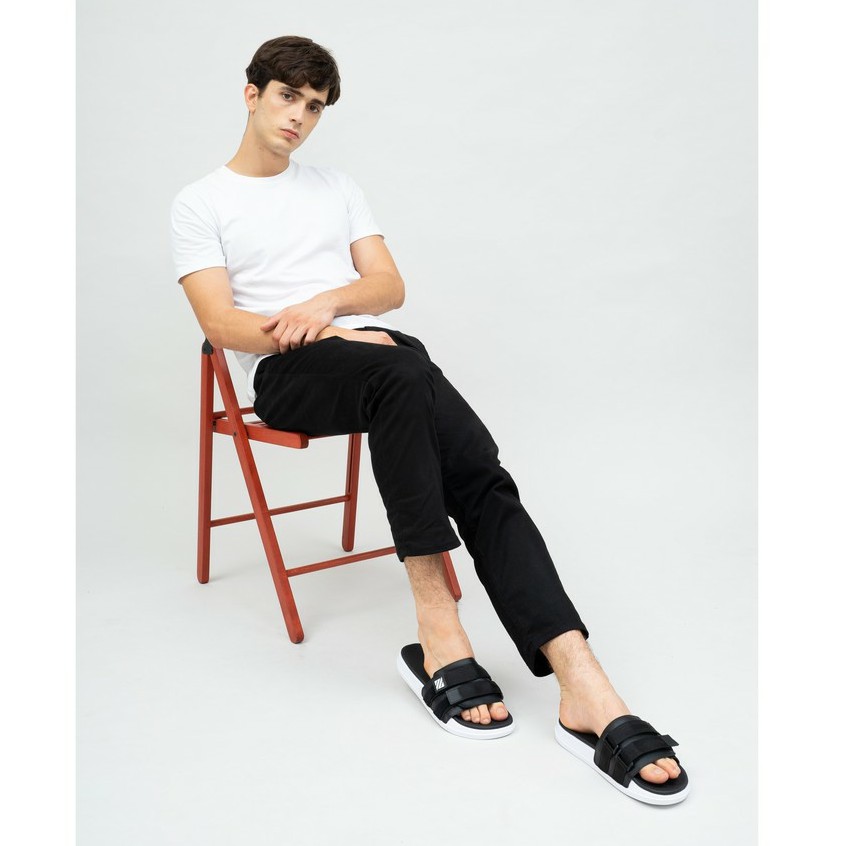 Art Seven Black | Sandal EVA Ringan Slop Santai Simple Pria Men Sendal Footwear | FORIND x Wearzada