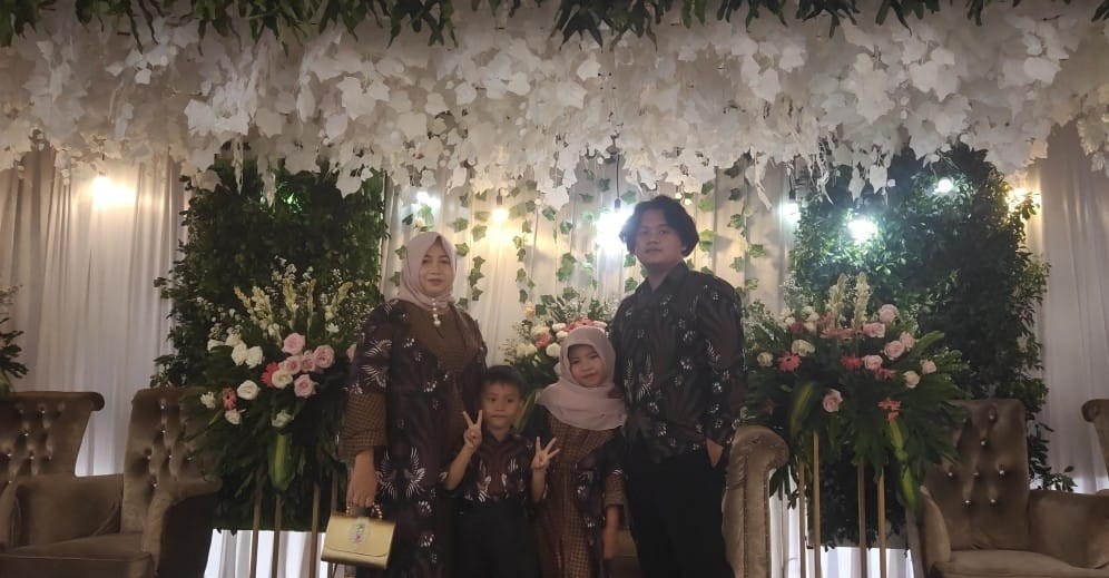 Couple Batik Keluarga || Setelan Couple Batik Ayah Ibu Anak Cewek Cowok || Couple Batik Family Gamis