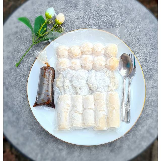 

PEMPEK IKAN ASLI CAMPUR ISI 25 PCS ADAAN KULIT LENJER 100.000
