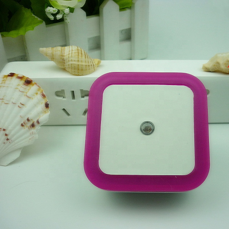 TaffLED Lampu Tidur LED Sensor Cahaya EU Plug - Pink