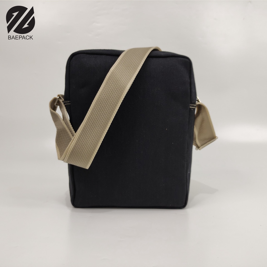 Tas Selempang Kanvas Cowok Dengan Lubang Headset Argo Hijau Army Baepack / Tas Bahu Pria / Tas Canvas Terbaik Produsen Bandung