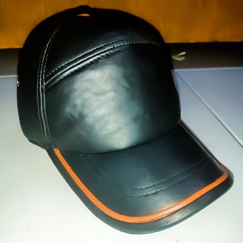 Topi kulit asli Garut pria model kekinian