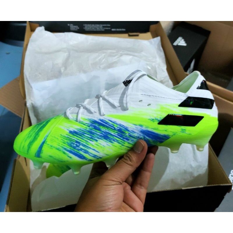 ORIGINAL 100% AUTENTIC SEPATU BOLA ADIDAS NEMEZIZ 19.1 FG BNIB EG7325