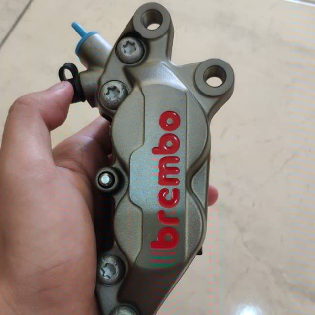 Kaliper Brembo 4P