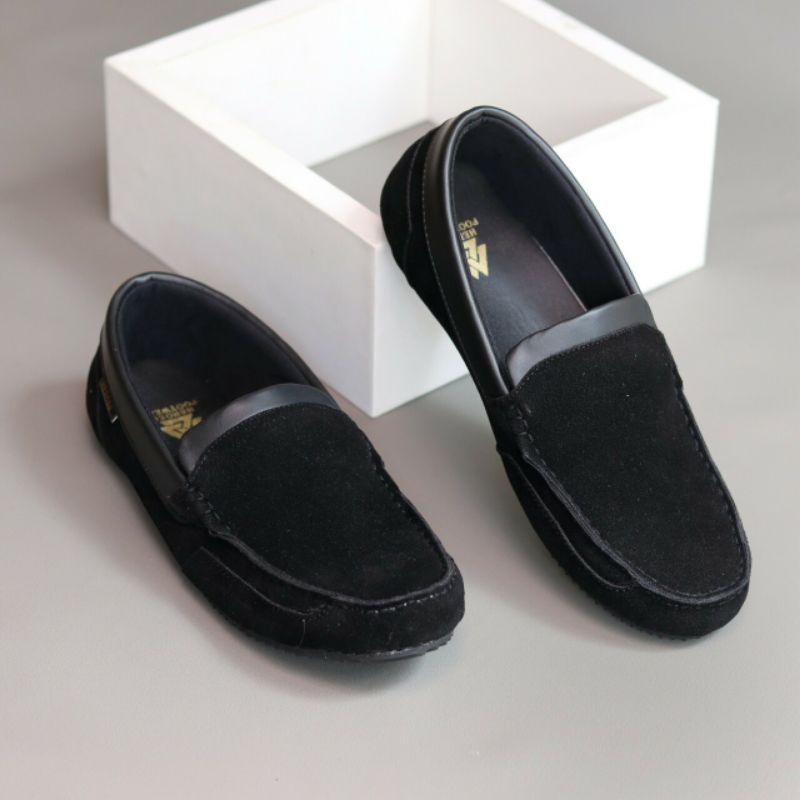 KILLIAN | Sepatu Kasual Pria Slip On Santai Kulit Suede Pansus Santai Trendi