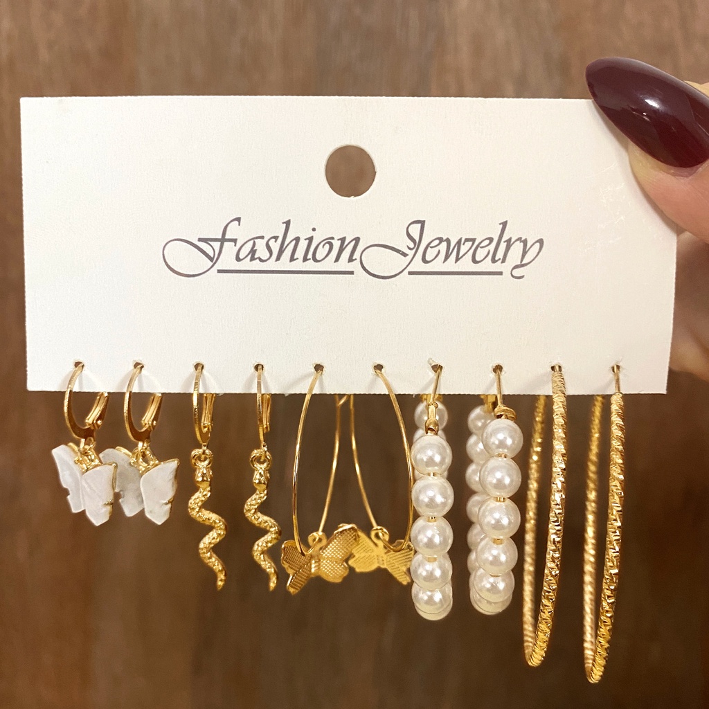 20pcs / Set Anting Juntai Desain Kupu-Kupu Aksen Mutiara Bahan Akrilik Warna Emas Gaya Bohemian Untuk Wanita