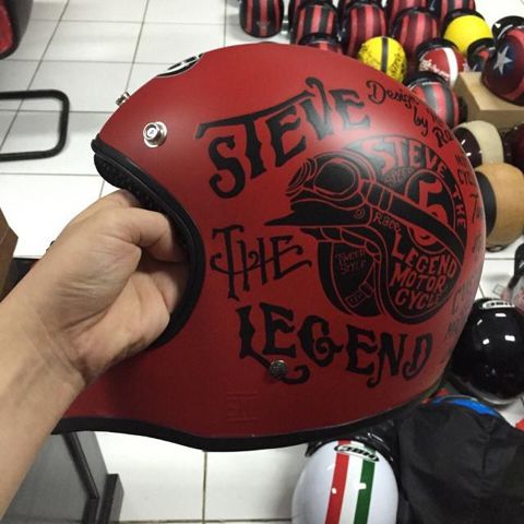 HELM CAKIL HBC STEVE THE LEGEND MERAH FONT HITAM