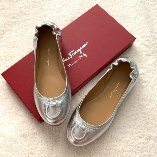 Salvatore ferragamo flat