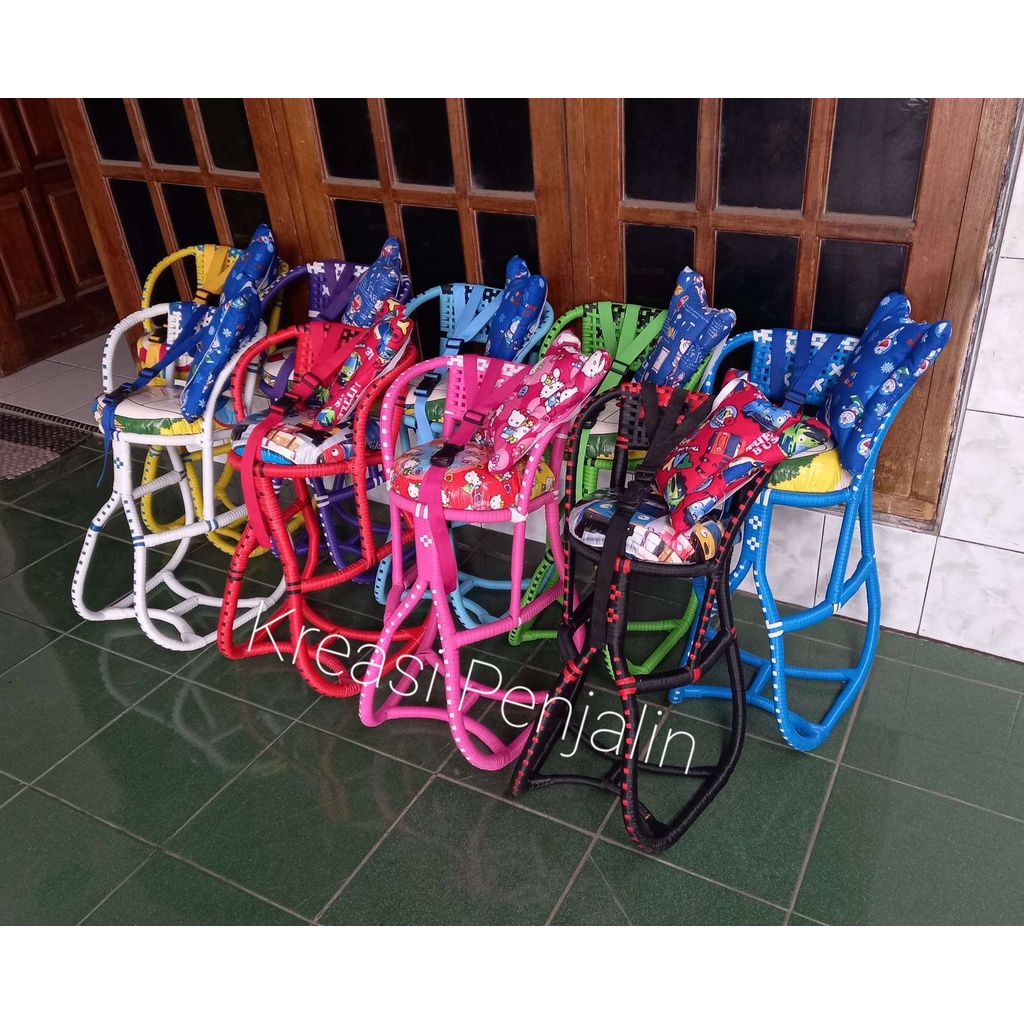 Boncengan Anak Motor Matic Full anyam Free Sabuk dan Bantal Stang / Kursi Boncengan Rotan / Bangku Boncengan Anak Motor Matic / Boncengan anak motor matic rotan / kursi motor anak depan / kursi rotan / jok anak motor matic / boncengan bayi motor matic