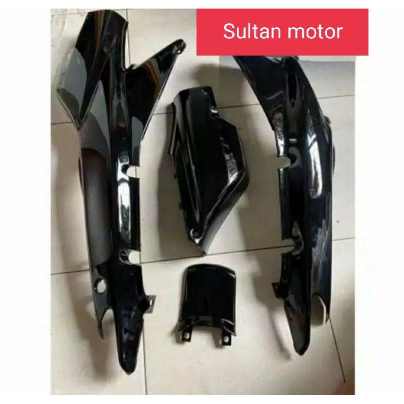 Bodi samping Supra x lama hitam + Box aki Supra x lama + pet body Supra X lama hitam
