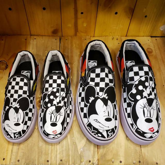 vans mickey mouse slides