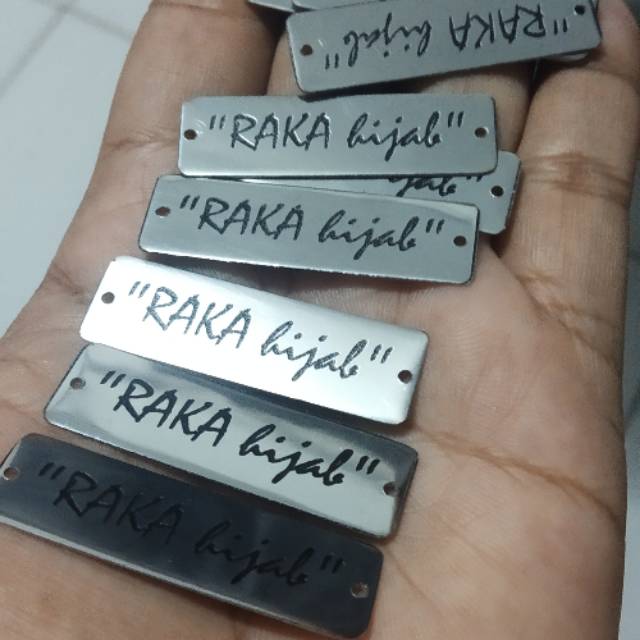 

Plat stainless polos label hijab t