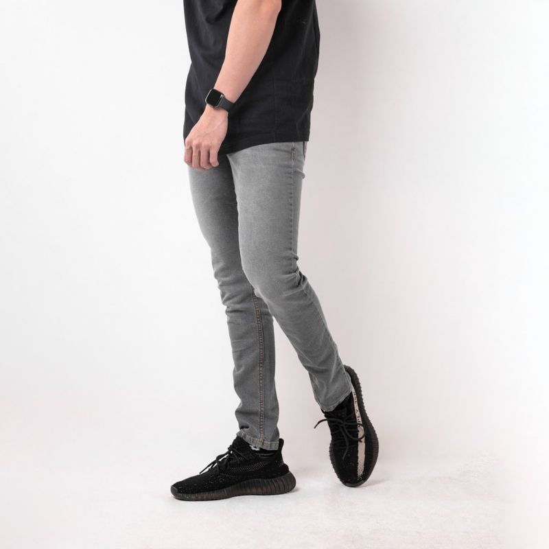 Celana Jeans Pria Bahan Stretch Denim - Light Grey Premium