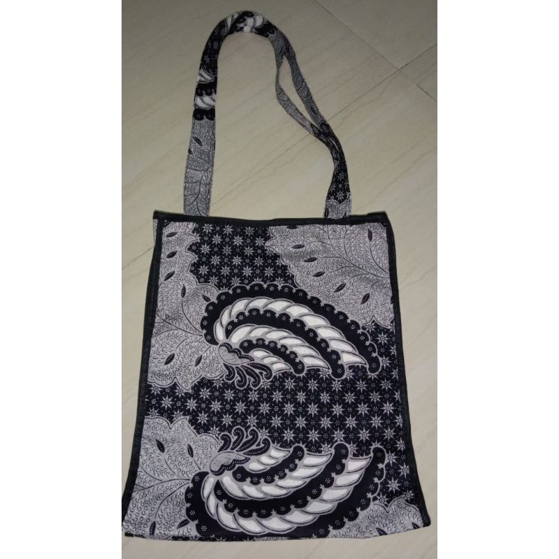 tas selempang batik