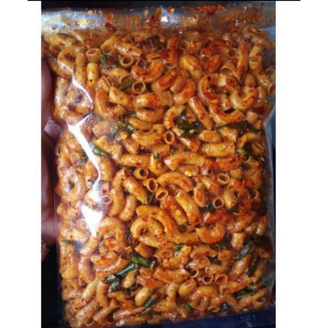 

makaroni pedas daun jeruk 1/2kg