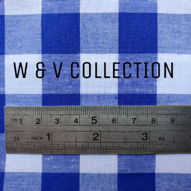 Kain kotak biru putih 2cm. Lebar 150cm.