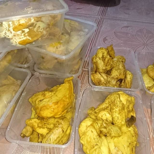 

Ayam Ungkep Siap Goreng
