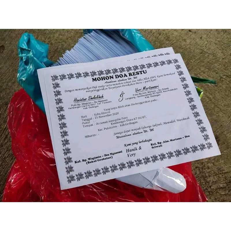 

Tutup Berkat Hitam Putih/1 warna