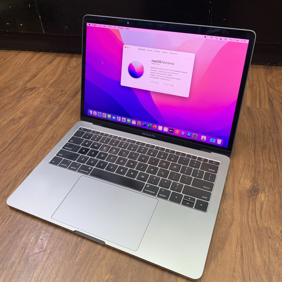 Macbook Pro Rerina 13-inch ci5 Ram 8GB SSD 256GB 2017