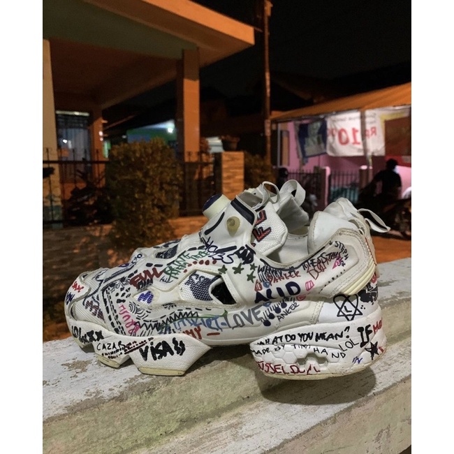 Reebok Instapump Fury Doodle x Vetements (rare item)
