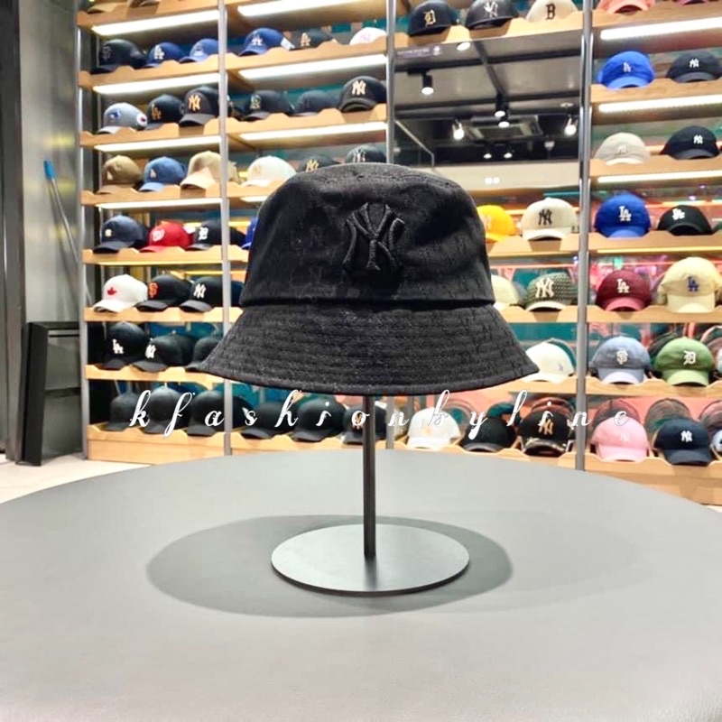 MLB Classic Monogram Jacquard Bucket Hat New York Yankees (All Black)