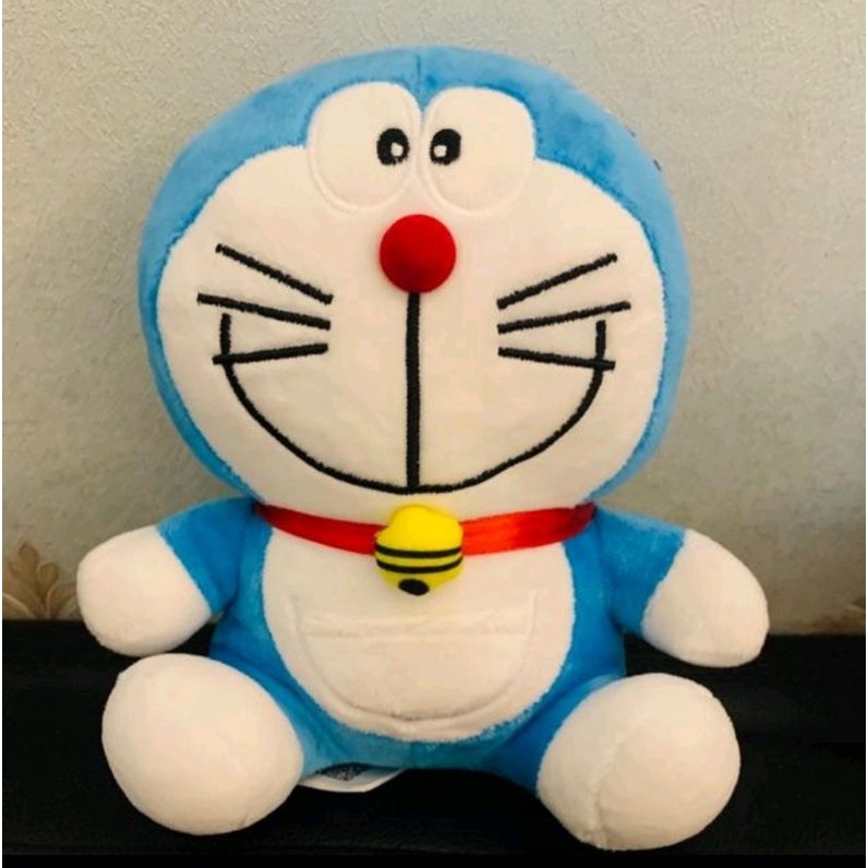 BONEKA DORAEMON SENYUM &amp; MULUT KETUTUP  UKURAN TINNGI  22 &amp; 32 &amp; 62 CM(IMPORT)