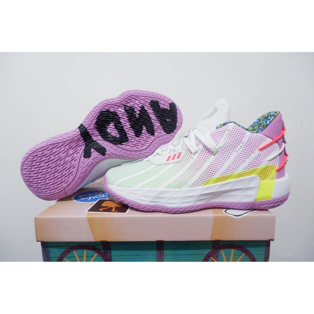 SEPATU BASKET ADIDAS DAME 7 TOY STORY BUZZ