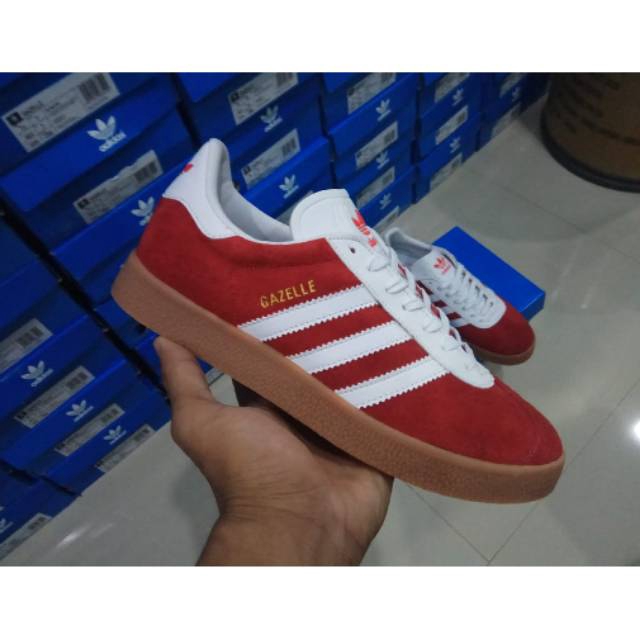 adidas gazelle white red
