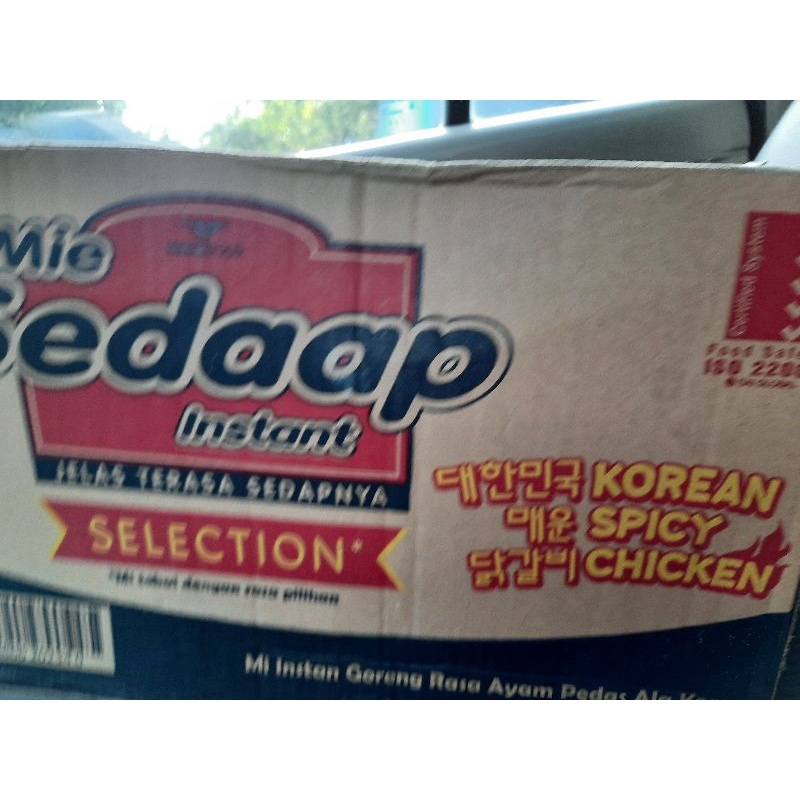 

Mie sedap korea spicy chiken