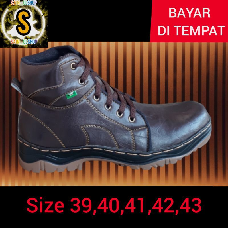 sepatu boots pria