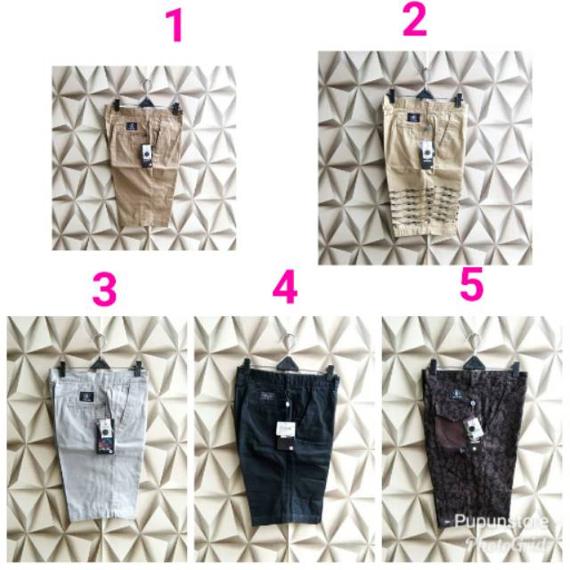 Celana simpel volcom pendek