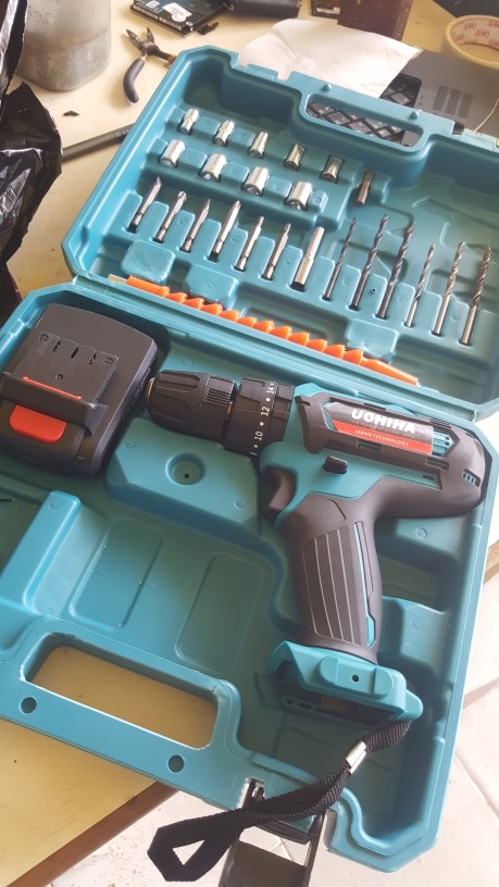 Mesin Bor Baterai Cordless Besi Kayu Tembok Beton  Merk Uchiha Japan Promo Gila