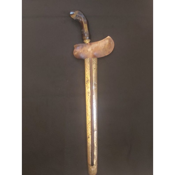 keris lurus dapur brojol