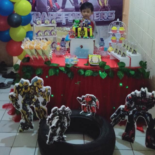 Dekorasi ultah dessert table