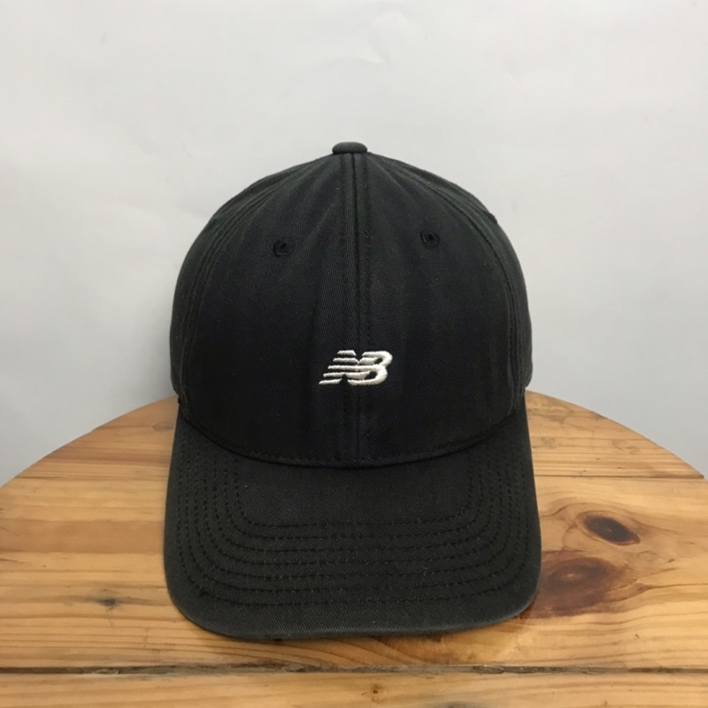 Topi New Balance second original