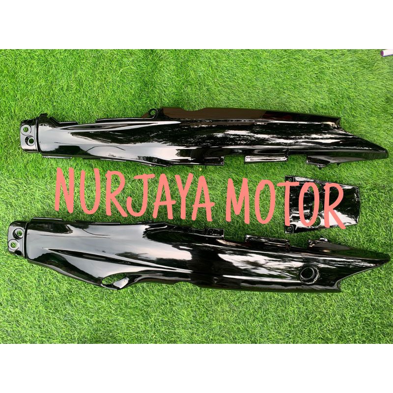 Cover body belakang fizr f1zr hitam