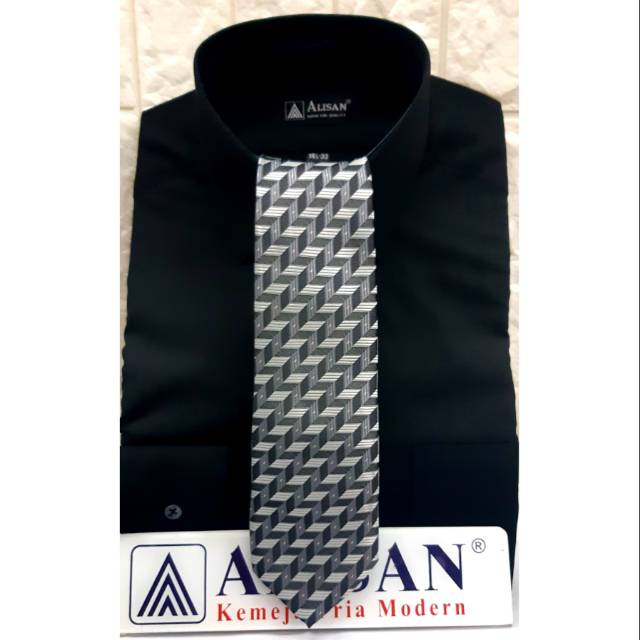 Kemeja Alisan polos hitam lengan panjang + dasi abu motif