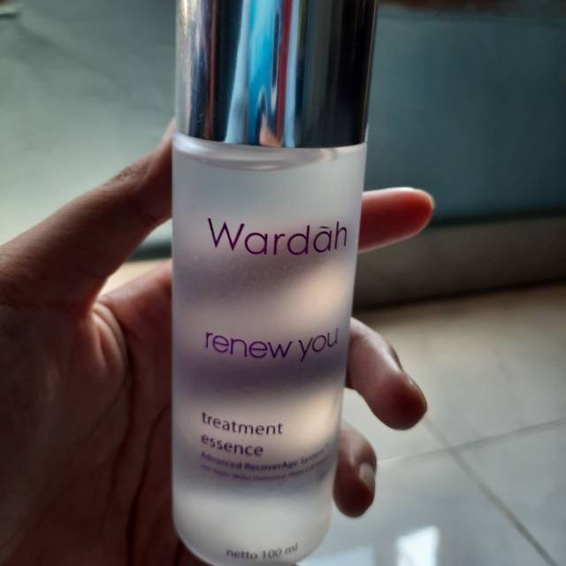 Preloved Essence Wardah renew you 100 ml