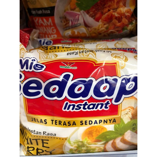 

SEDAAP MIE INSTANT WHITE CURRY 1 PCS 81G