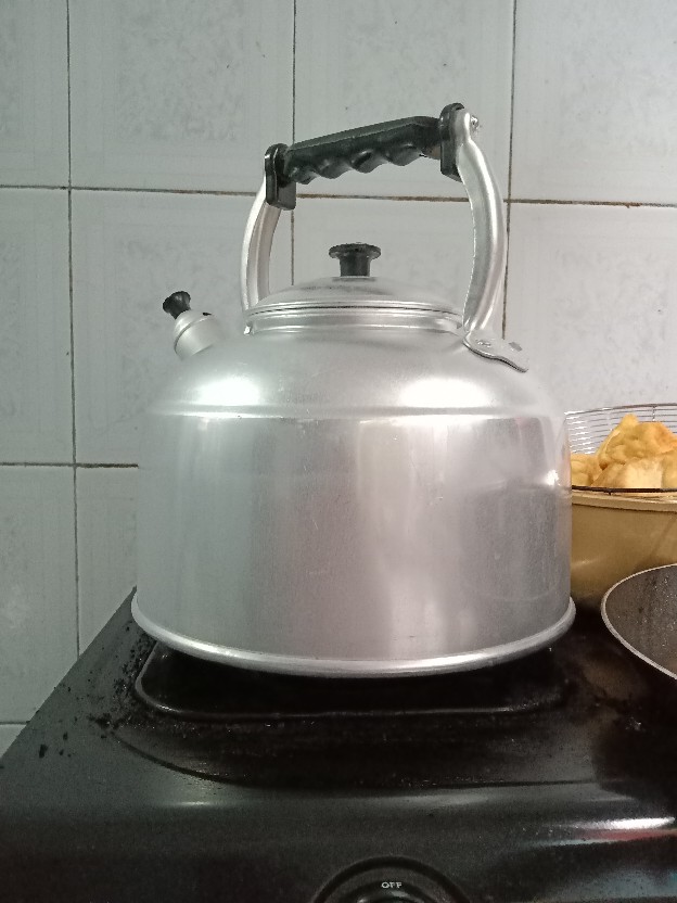 Teko/tekohalco/tekosiul/tekobunyi/teko6liter/tekoberkwalitas/tekomurah/tekorebusair