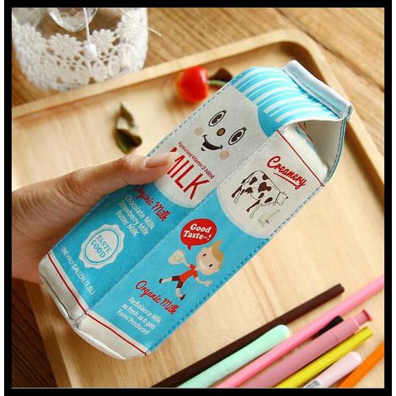 

Kotak Pensil Bentuk Kotak Susu / milk tempat alat tulis tempat pensil - Biru Muda STOK TERBATAS