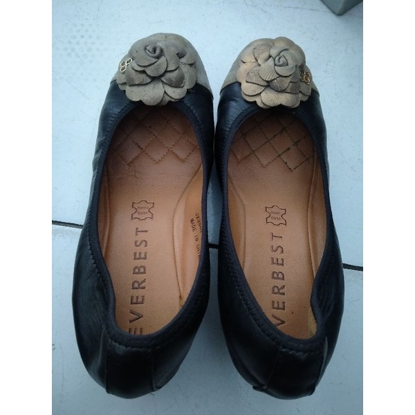 Preloved everbest shoes