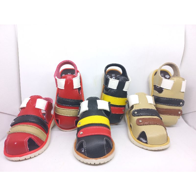 C.TIMES/SEPATU KULIT ANAK MODEL 2 GARIS