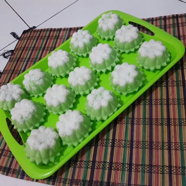 

Putu Ayu