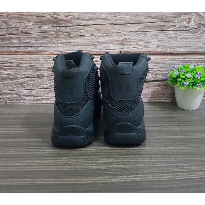 tactical boots under armour