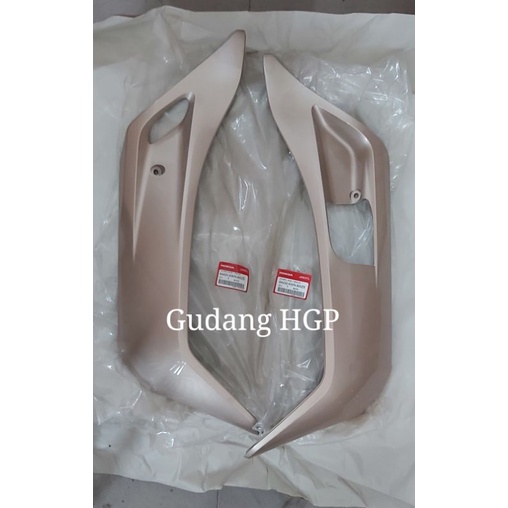 Cover R & L Side Set Gold Silver Cover Body Bawah PCX 125 150 CBU 64431/64432-KWN-900ZE ori HGP