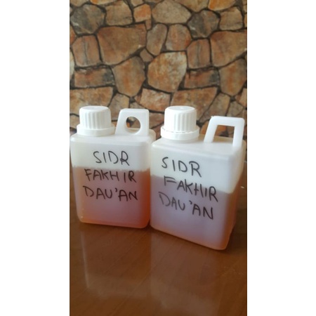 

Madu Yaman Sidr Fakhir Dau'an 500g
