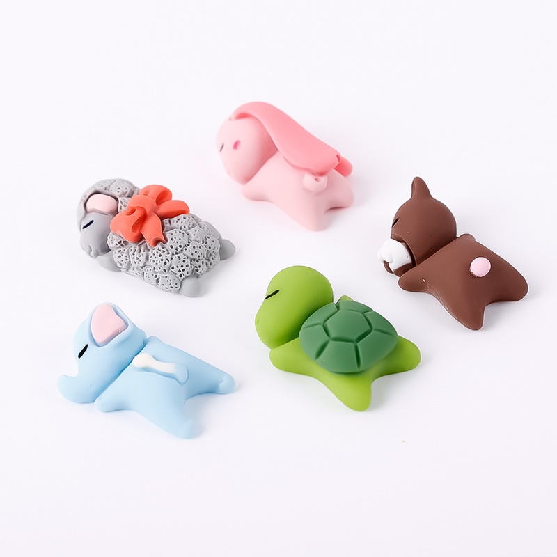 Ornamen Kartun Lucu Bahan Resin Untuk Dekorasi Rumah / Mobil / Komputer