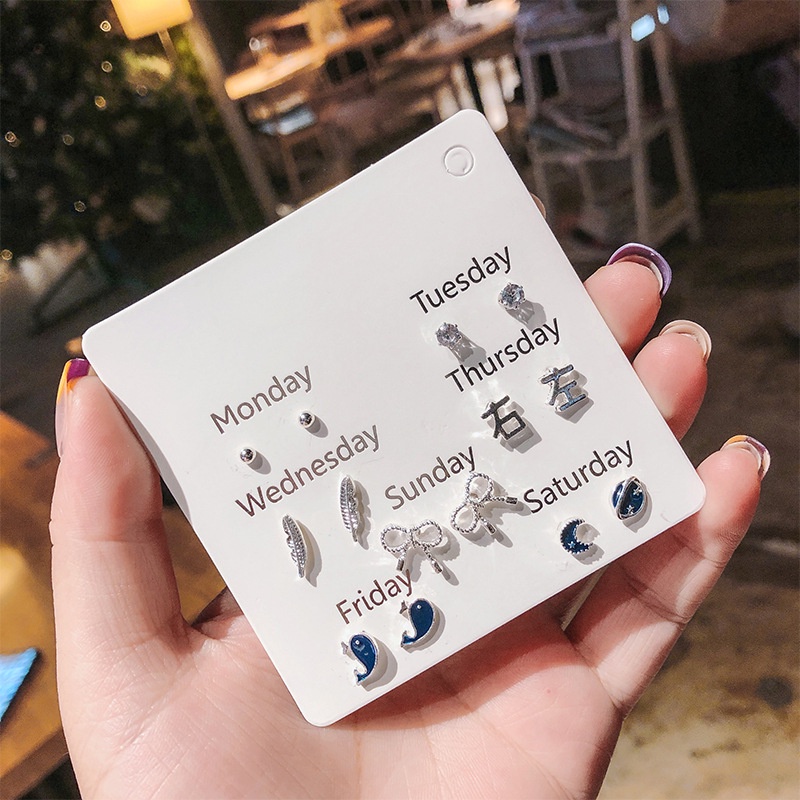 7 Pasang / Set Anting Stud Desain Bunga Hati Butterfly Moon Snowflake Daun Awan Planet Untuk Wanita