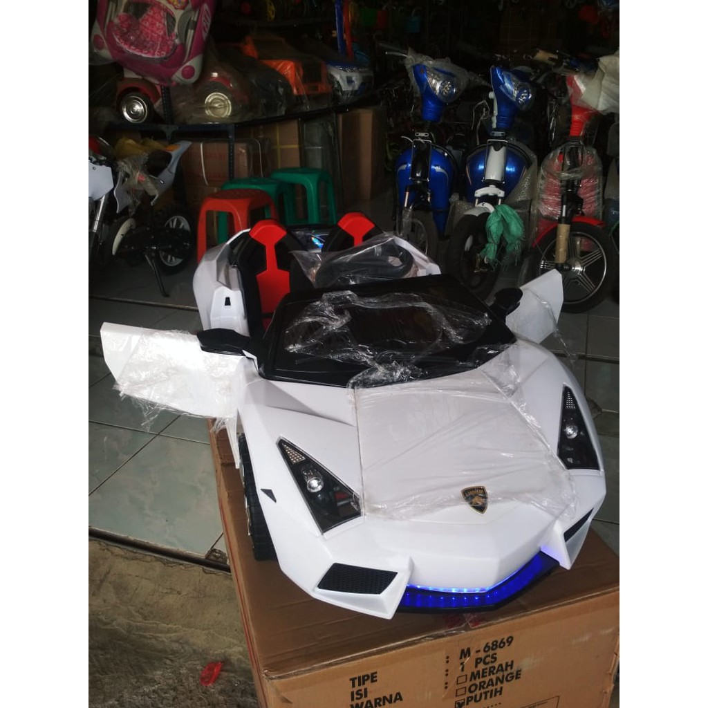 MOBIL ANAK AKI LAMBORGHINI M6869
